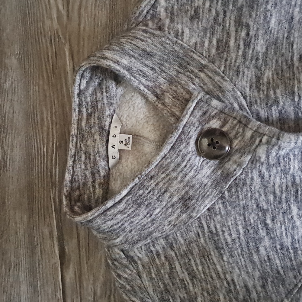 Cabi Small - image 2